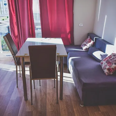 Lejlighedshotel Nar Sarisu Apart