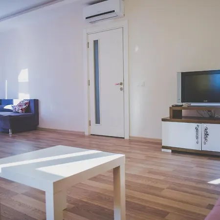 Nar Sarisu Apart 2* Konyaalti