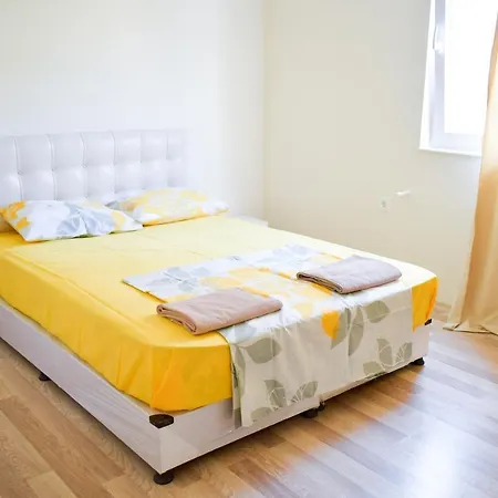 Nar Sarisu Apart Aparthotel Konyaalti